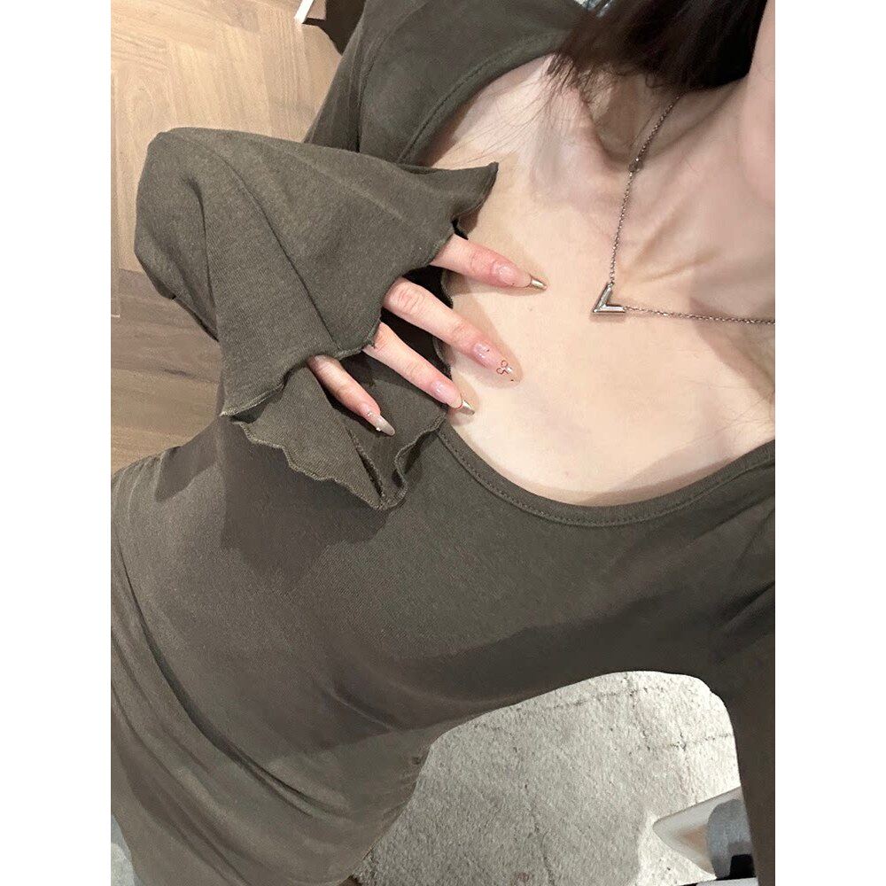 品牌折扣正品女装断码清仓特价不能退换方领喇叭袖打底衫