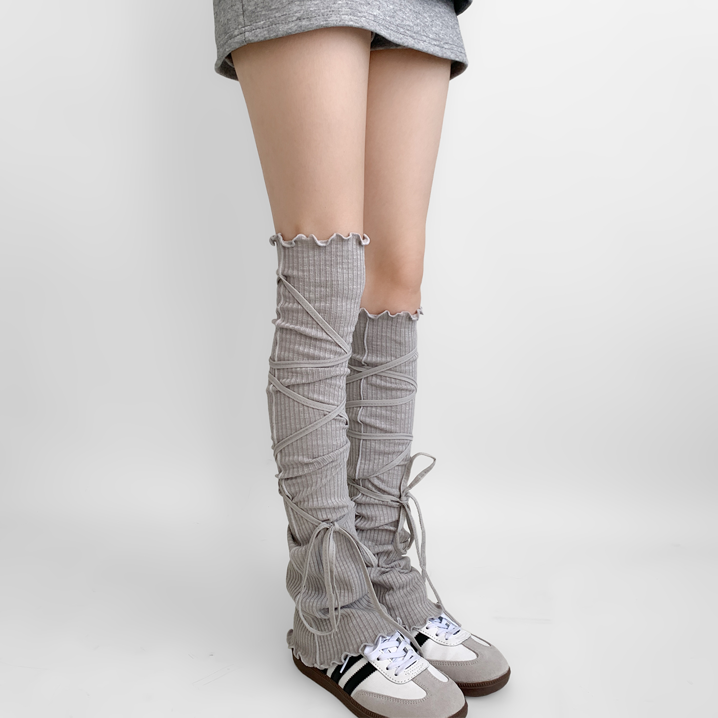 夜间教习室灰色袜套女夏季木耳边绑带腿套微喇长筒堆堆袜y2k高筒