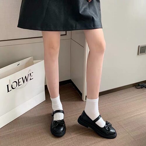 夜间教习纯白棉袜中筒女春秋