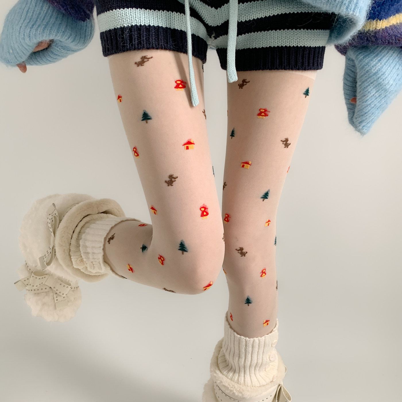 夜间教习室白色丝袜女秋冬薄款小众圣诞树卡通印花连裤袜纯欲白丝