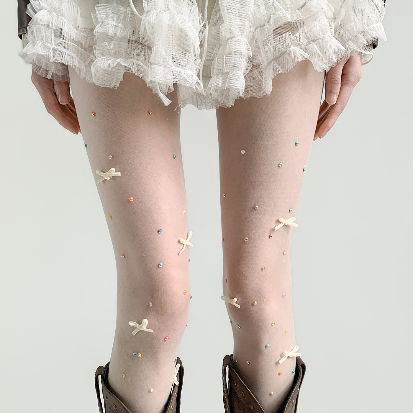 夜间教习室白色丝袜女春季薄款洛丽塔彩钻连裤袜纯欲蝴蝶结美肤袜