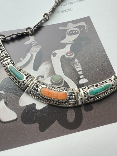 伦敦买回，秘鲁银项链镶嵌老松石一体链款式独特，长约45cm重28克