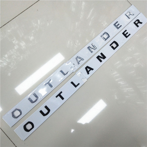 三菱欧蓝德OUTLANDER塑料机盖标