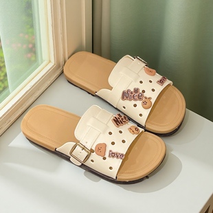 平底拖鞋女时尚卡通新款外穿夏季软底一字拖配裙子高级感沙滩凉拖
