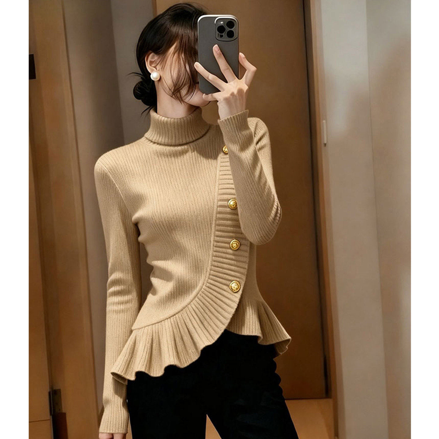 高级感超好看高领打底衫女秋冬2025新款爆款特绝美掐腰荷叶边毛衣