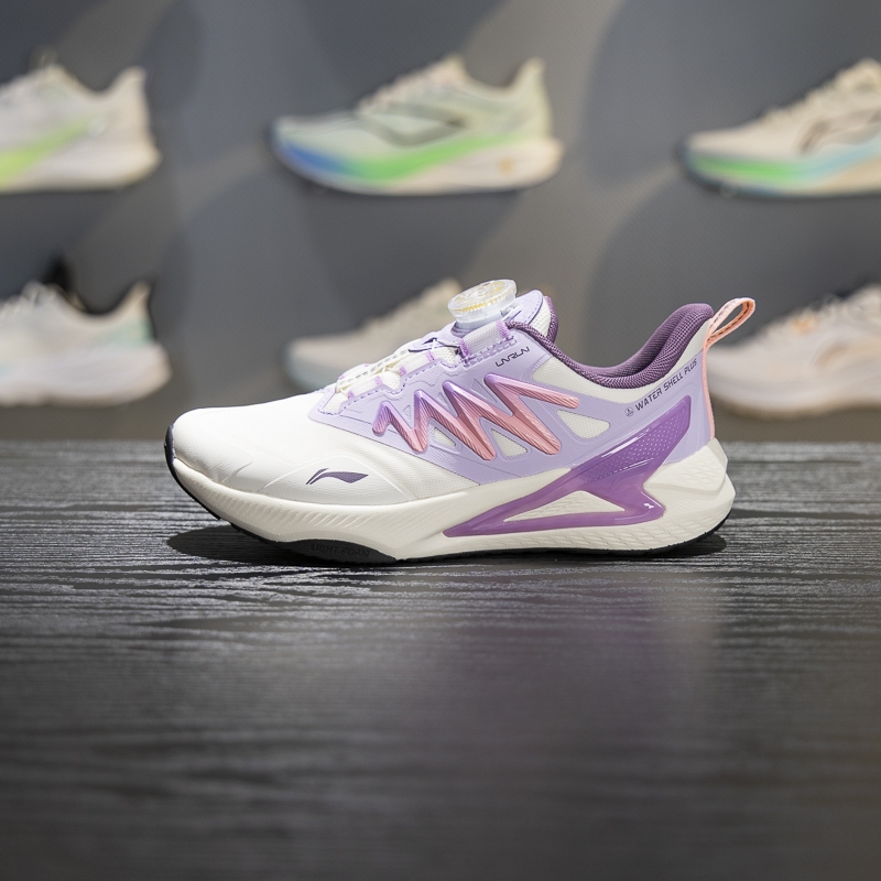 李宁四季通用回弹防泼水童跑步鞋