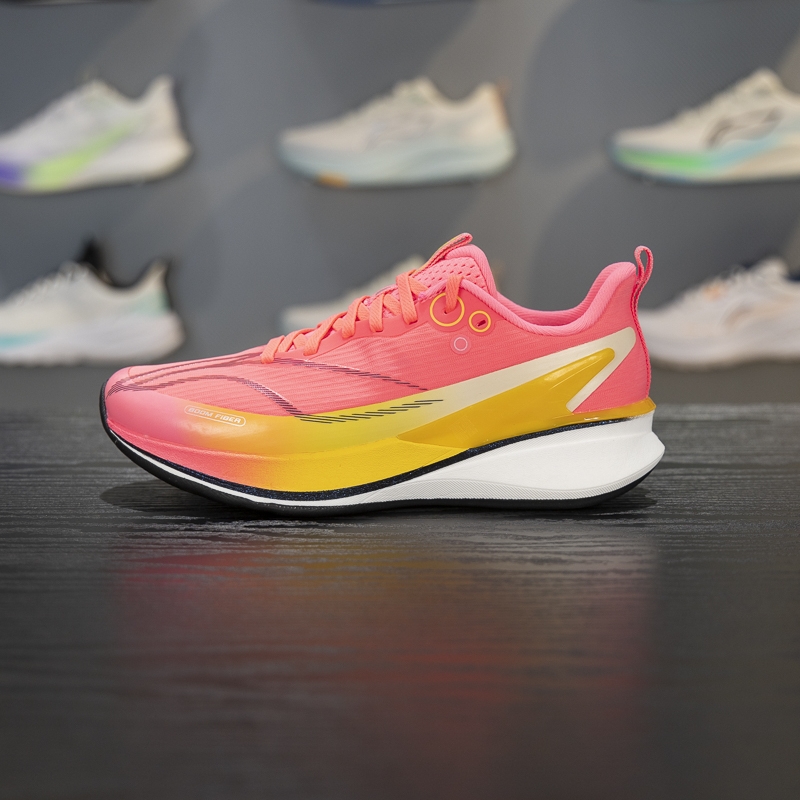 李宁四季通用缓震回弹童跑步鞋