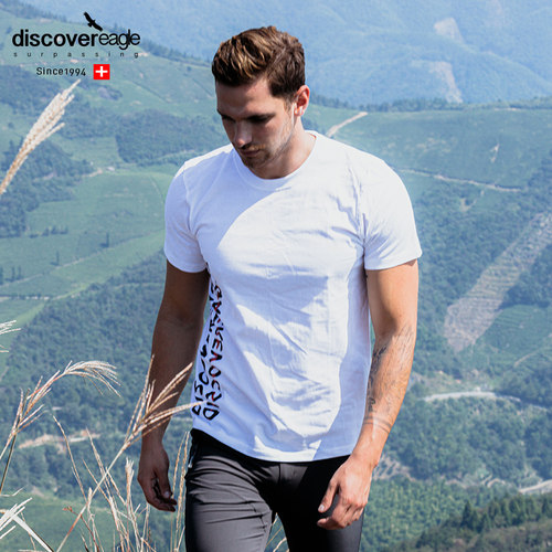 字母休闲短袖Discovereagle