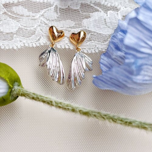 金银撞色爱心鱼尾巴耳钉女小众设计感个性百搭气质时尚耳环耳饰