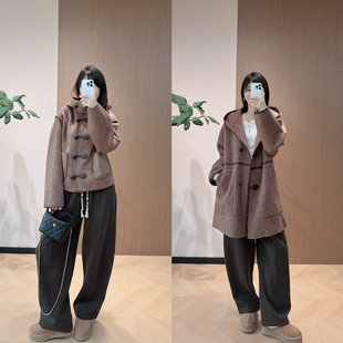 英式红茶羊驼毛牛角扣宽松连帽大衣+ 羊驼毛贝壳绣短款大衣