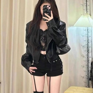 2025新款秋冬加绒加厚爆款皮衣外套女短款皮夹克内搭抹胸短裤套装