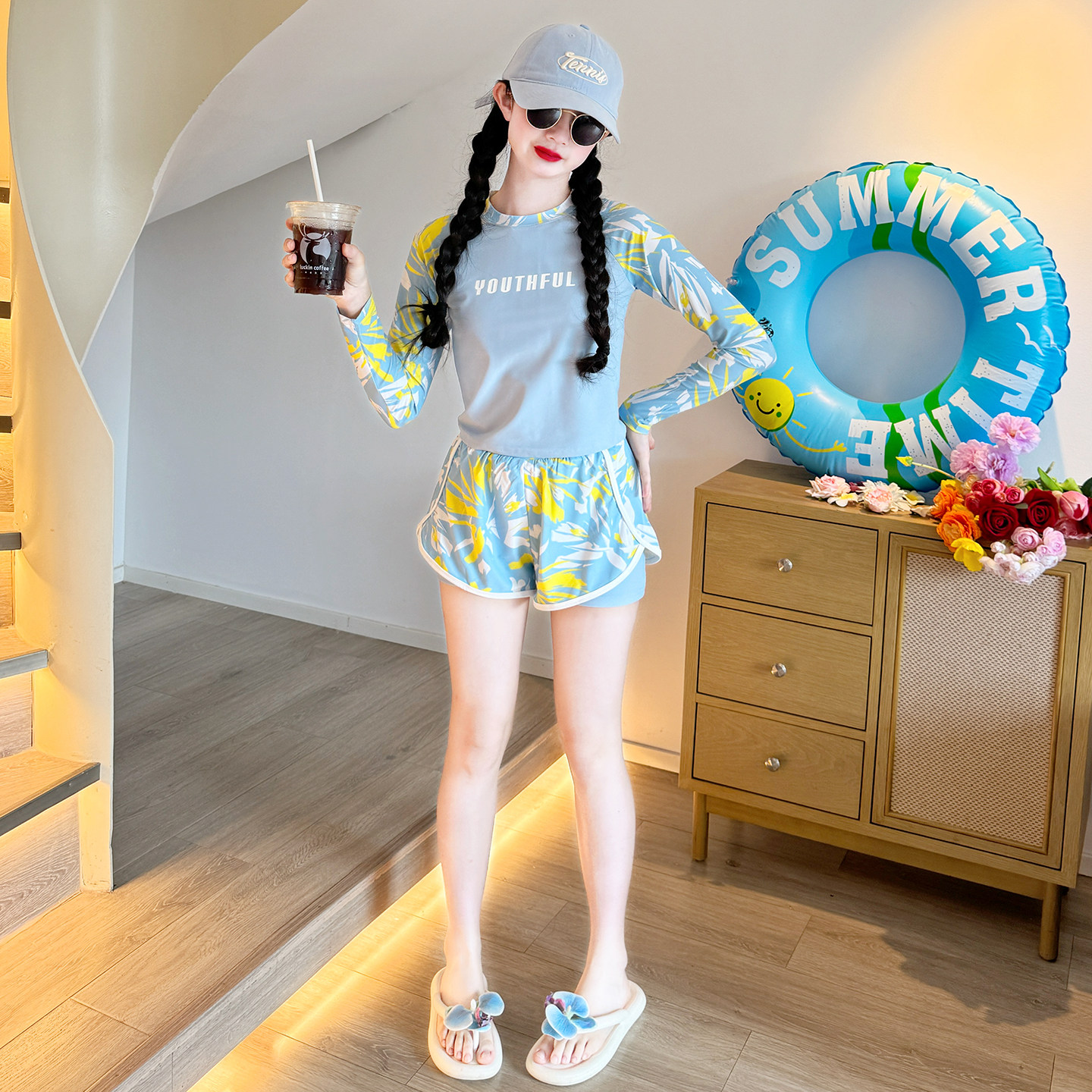 女童泳衣2026新款儿童保守分体泳装初中生女孩海边防晒度假游泳衣