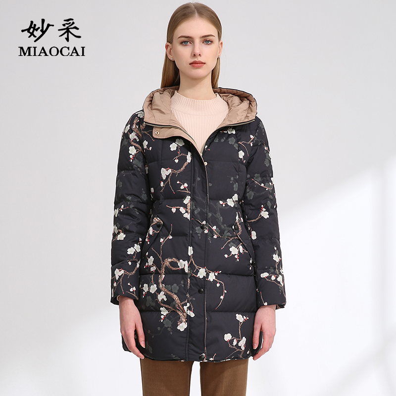 妙采连帽中长款优雅印花羽绒服