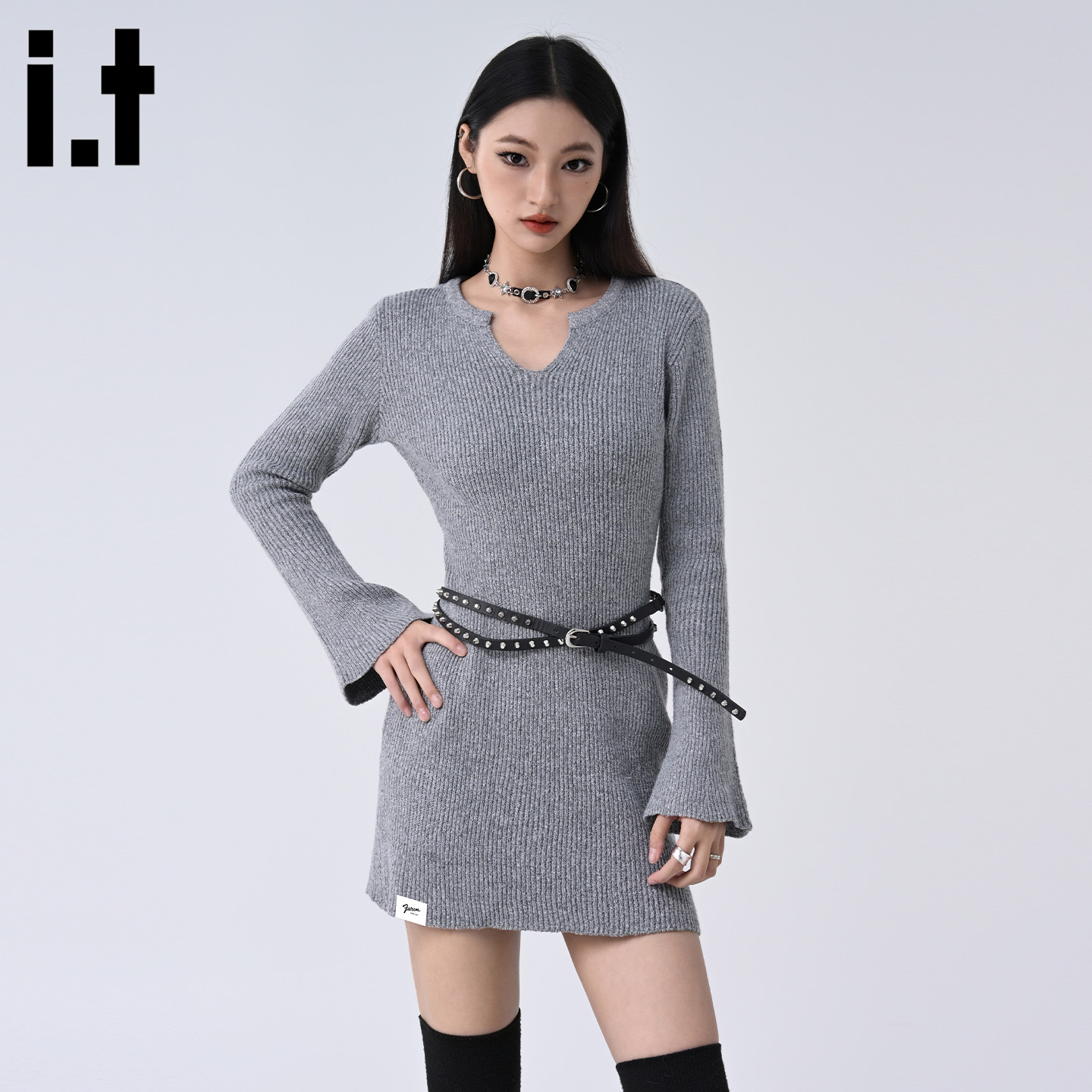 气质长袖修身针织连衣裙女