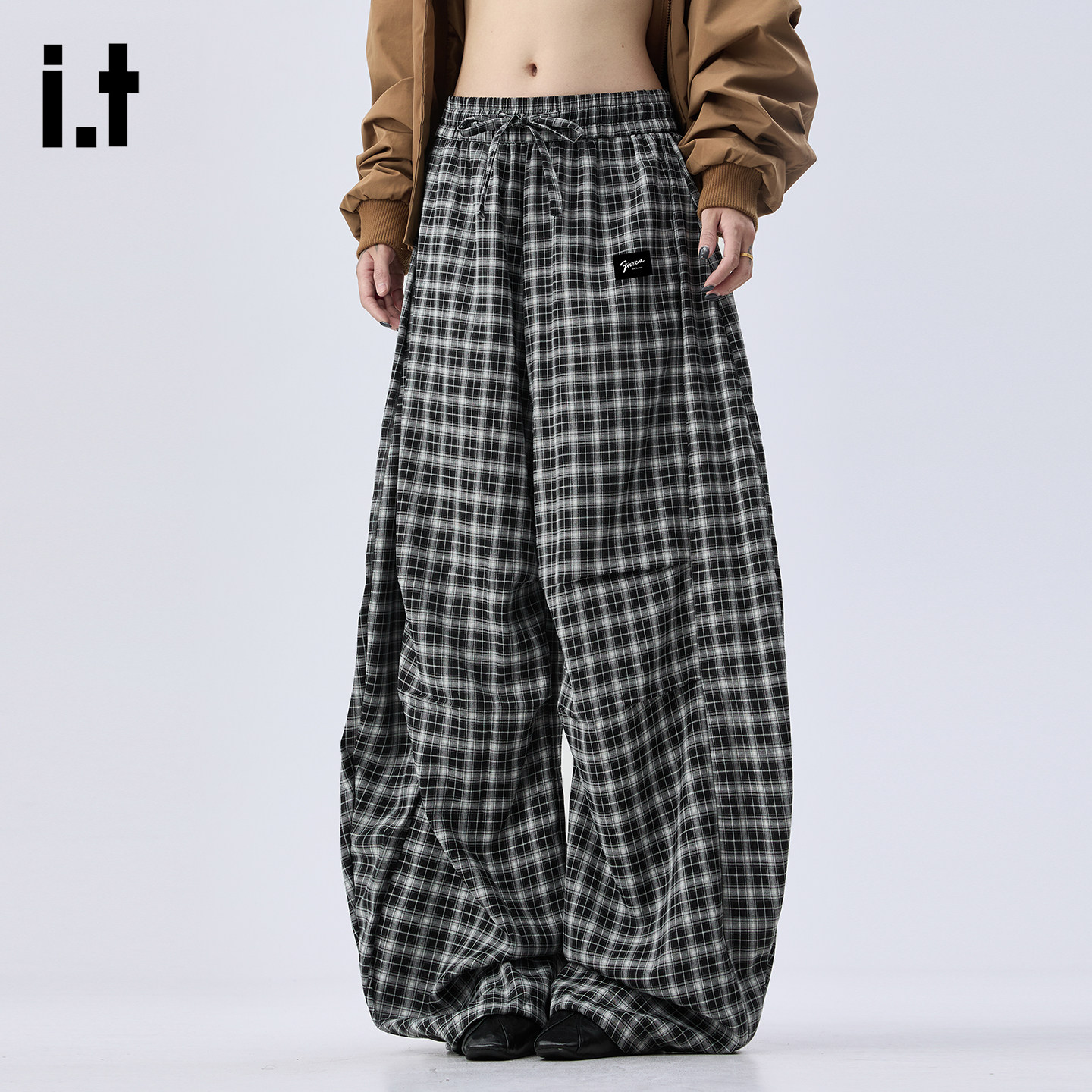 itFIVECM抽绳格子弯刀裤男女