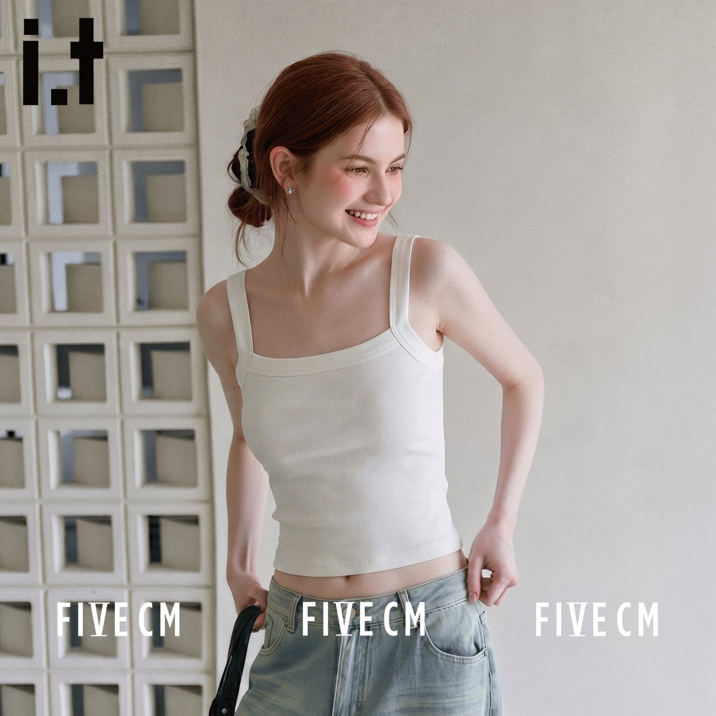 itFIVECM方领宽肩带吊带背心
