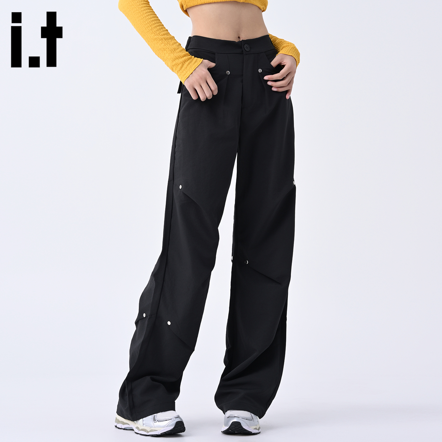 IT'S5cm黑色褶皱伞兵工装裤