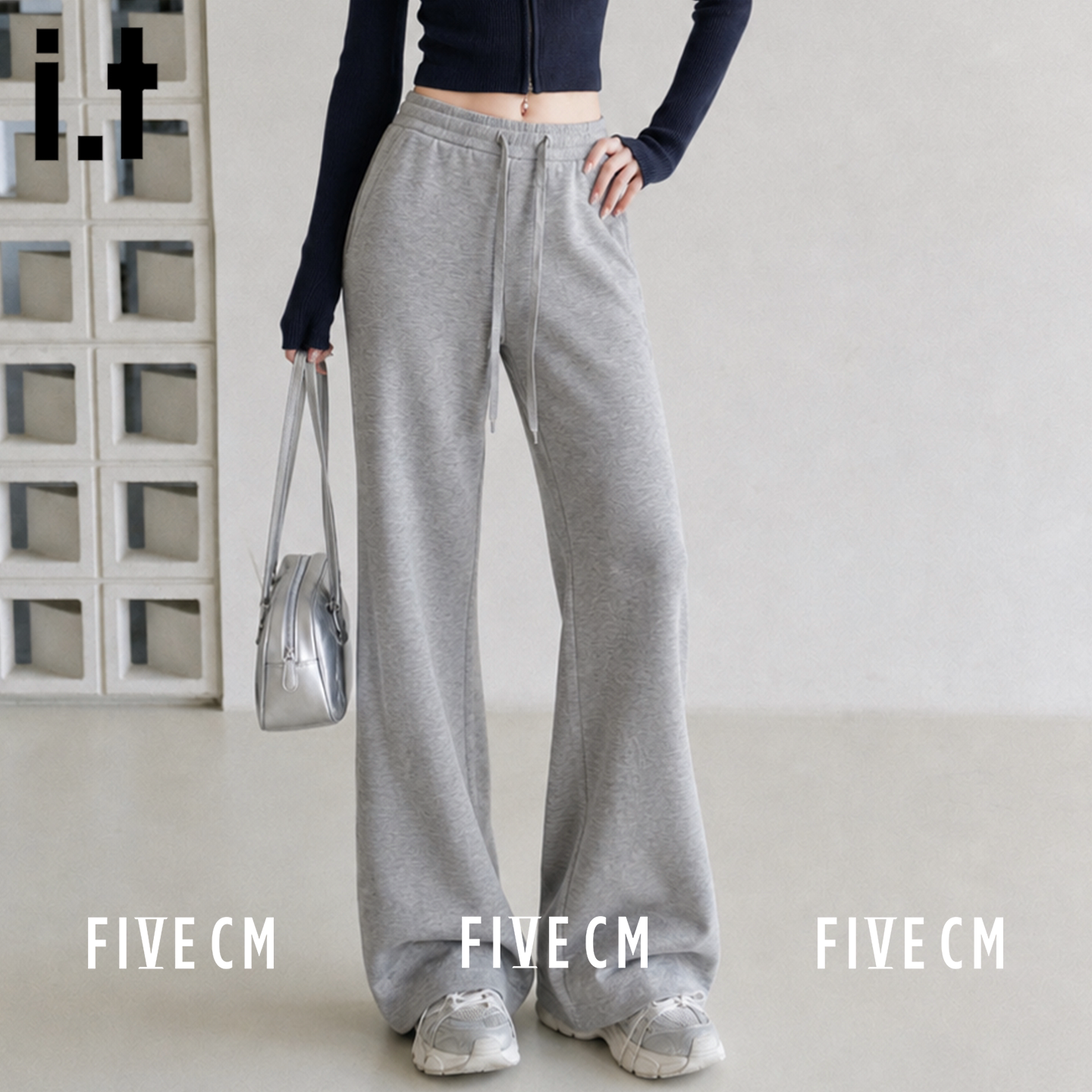 itFIVECM纯色微喇喇叭裤女秋季