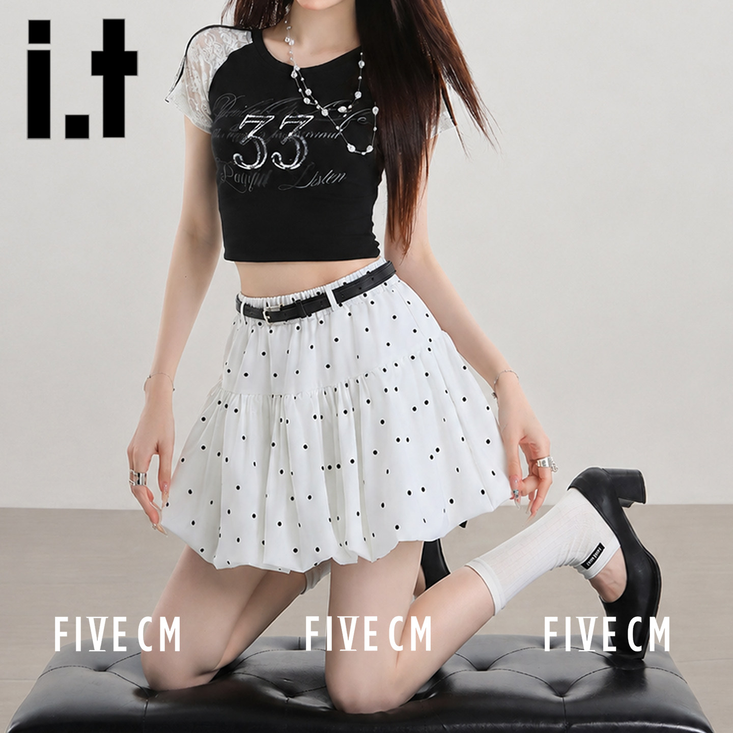itFIVECM夏季褶皱短裙