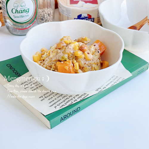 日式ins陶瓷花瓣碗纯白沙拉碗甜品饭碗家用个人专用早餐牛奶麦片