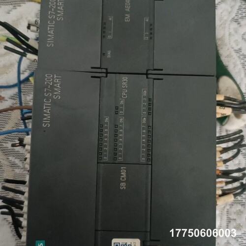 S7-200 SMART PLC一套，CPU SR30