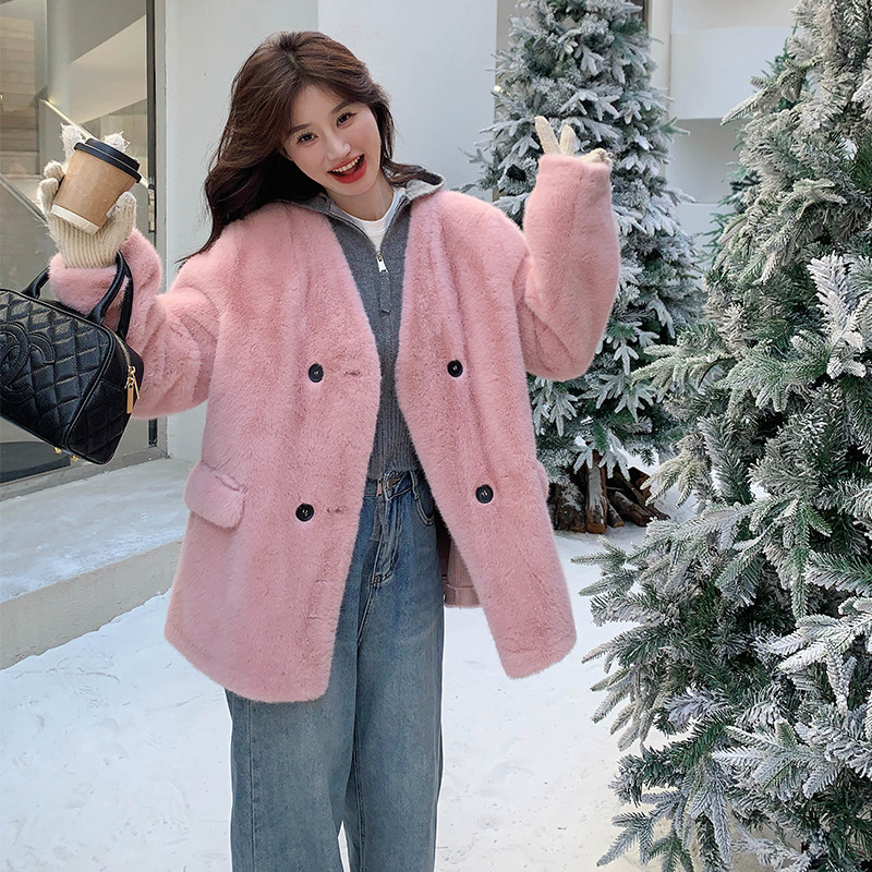 粉色千金仿水貂皮毛一体外套女冬季羊羔毛加厚棉服独特漂亮超好看，女装毛呢外套，2D122