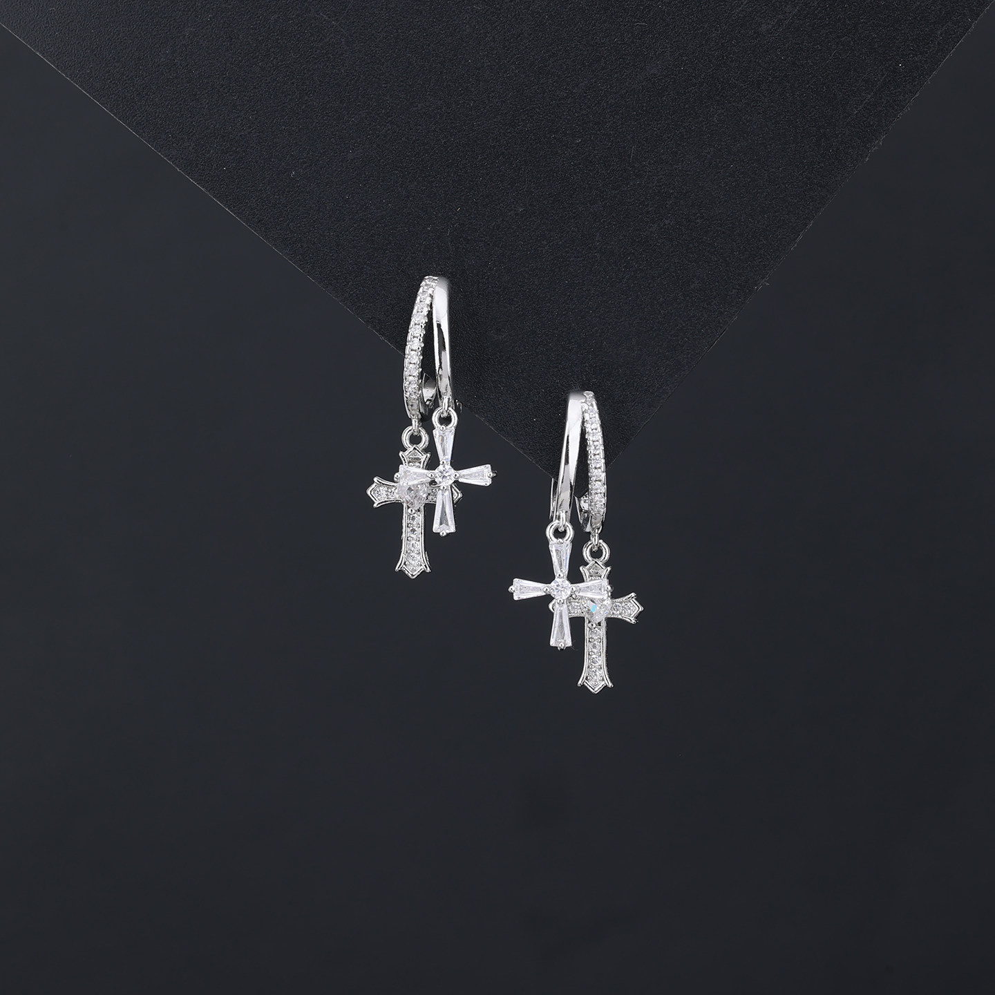 s925银针双十字架耳扣女高级感锆石镶钻气质耳环小众个性耳饰潮,饰品/流行首饰/时尚饰品新,耳环,淘宝优惠券,粉丝福利购,淘宝优惠卷