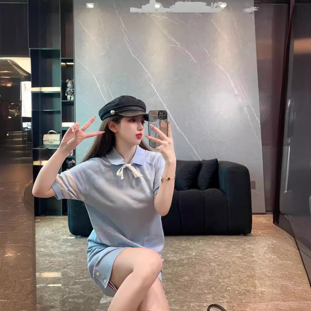 高品质工厂直营TB白系带翻领短袖针织连衣裙显瘦减龄时尚舒适