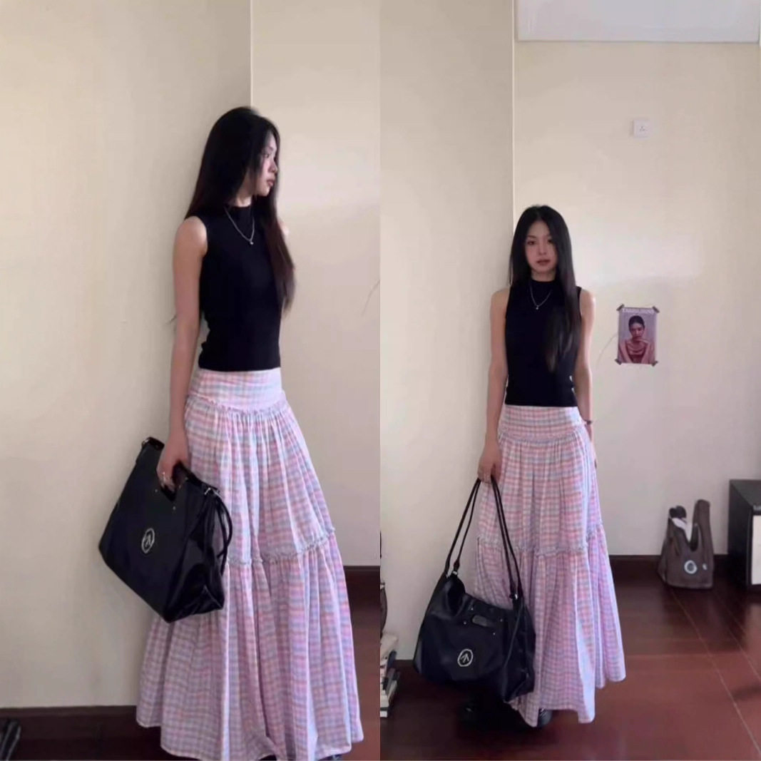 显瘦春季流行穿搭套装连衣裙子女装夏季2025新款粉色格子漂亮长裙