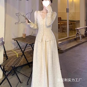 小个子感气质连衣裙子女春冬季2026新款千金穿搭一整套装长裙