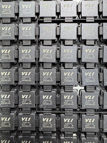 VL822-Q7 封装QFN-76 VL822-Q7 VIA USB3.1控制器IC芯片 全新原装