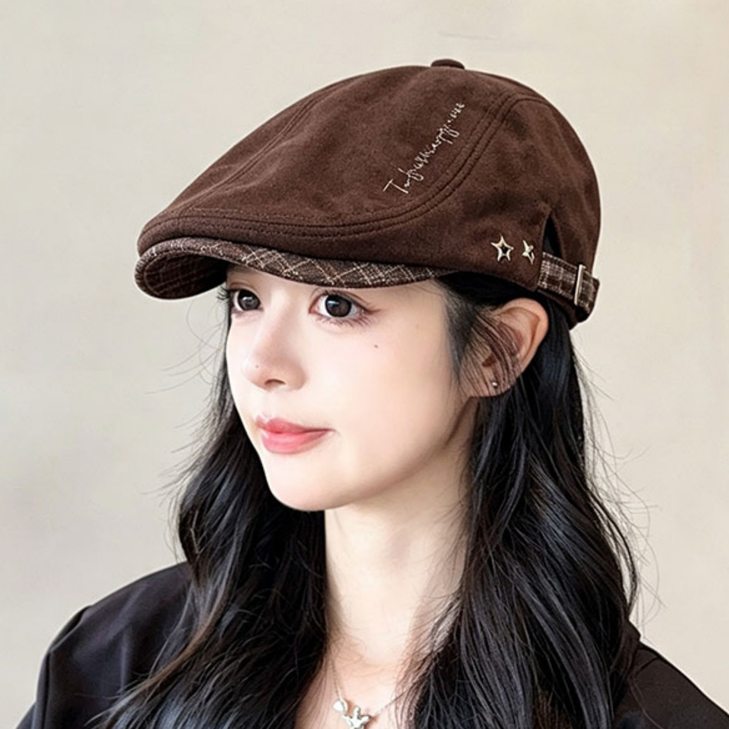麂皮绒字母五角星前进帽女鸭舌帽图片