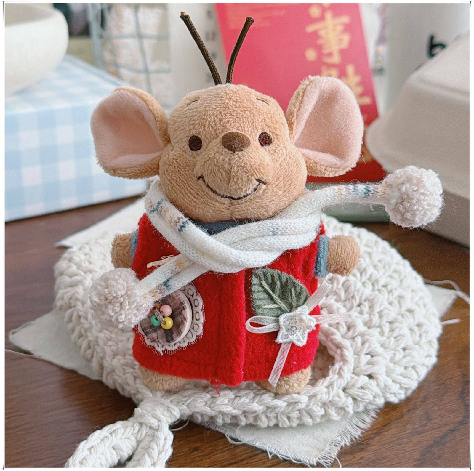 仅售衣服】可爱东迪小豆毛绒公仔衣服娃衣包包挂件着替红色新年,模玩/动漫/周边/娃圈三坑/桌游,棉花娃娃/毛绒玩具娃衣,淘宝优惠券,粉丝福利购,淘宝优惠卷