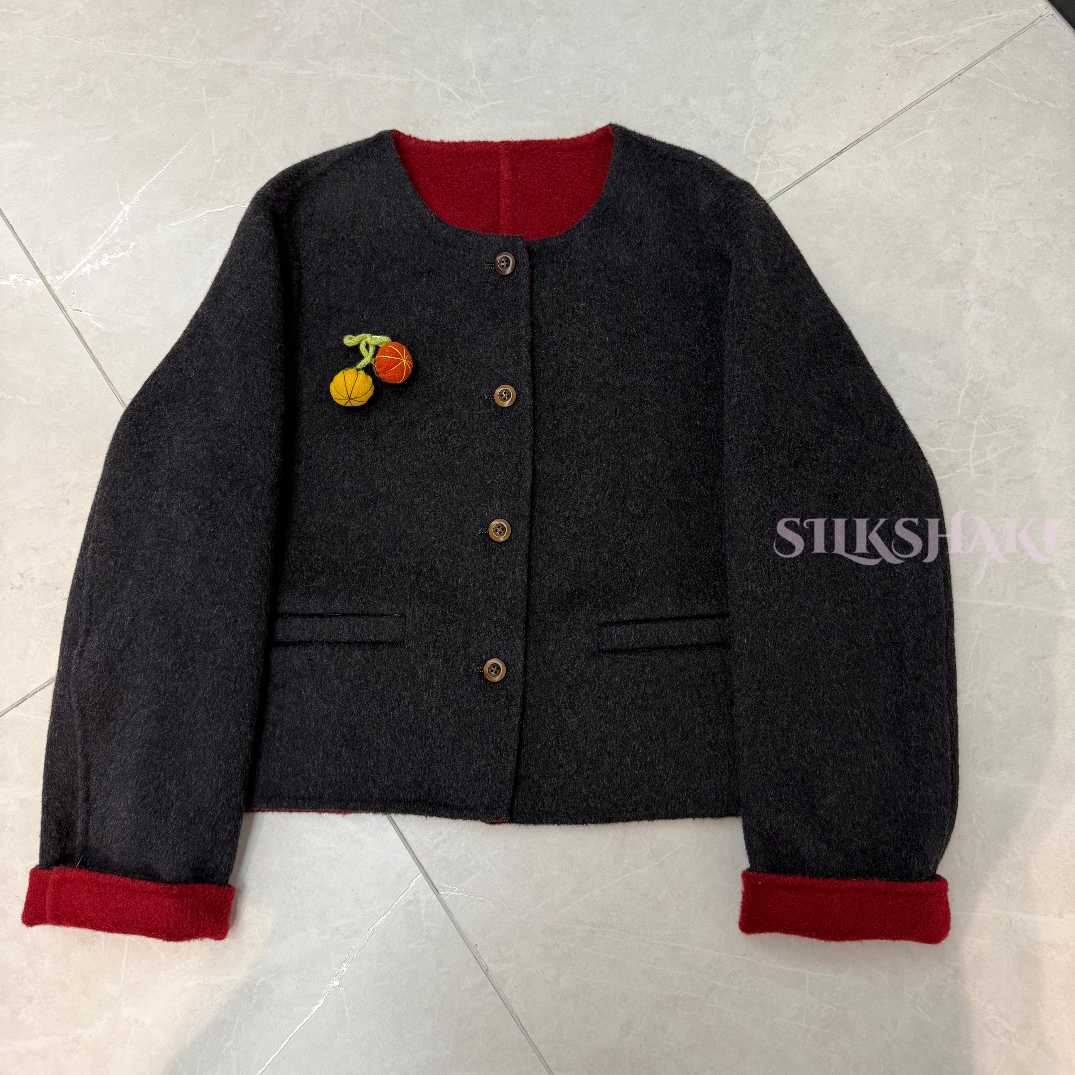 双面羊绒大衣女短款撞色设计
