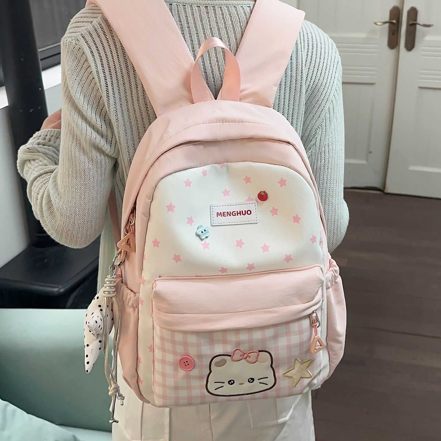 儿童背包女孩外出旅游轻便双肩包韩系可爱高初中生书包女生小学生图片