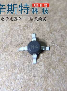 NGA-486 丝印N4 SMT86封装 DC-5000 MHz MMIC放大器十字架 可直拍