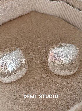 新品85折】粗拉丝金属小方块耳环女高级感设计感简约百搭日常耳钉