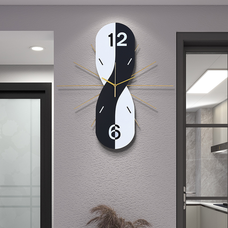 钟表挂钟客厅创意高级感大气挂墙挂表免打孔简约网红时尚家用时钟