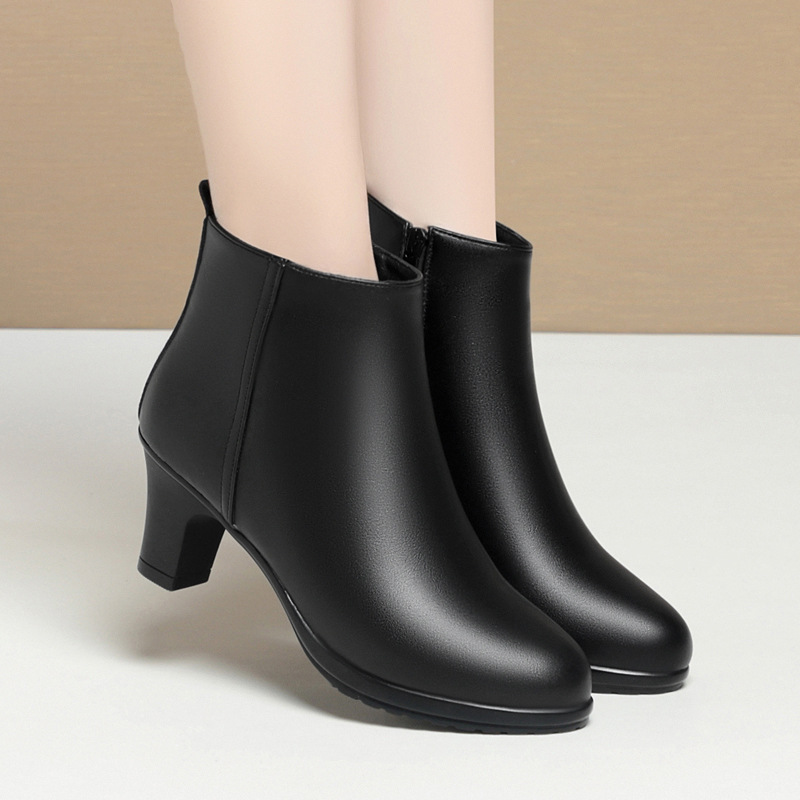 工作鞋女黑色工装女靴马丁靴皮鞋