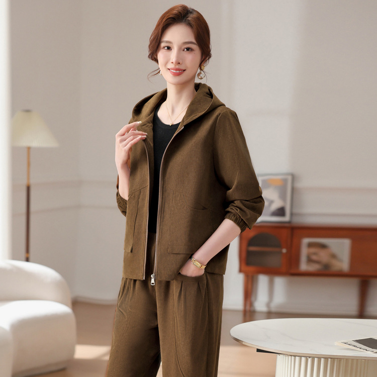 中老年春秋新款衣服40-60岁新款中年妈妈套装时尚休闲运动两件套