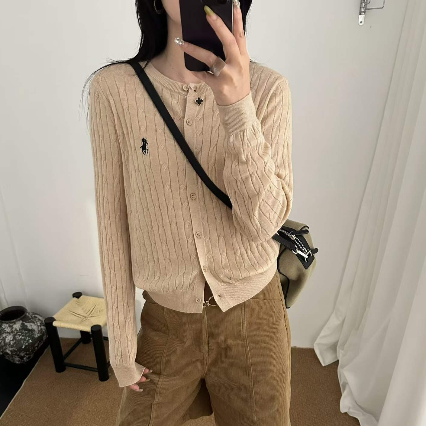 纯色麻花羊毛针织开衫女宽松秋装韩系简约软糯毛衣刺绣上衣外套潮