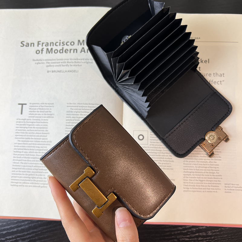 卡包女小巧精致高档多卡位风琴式