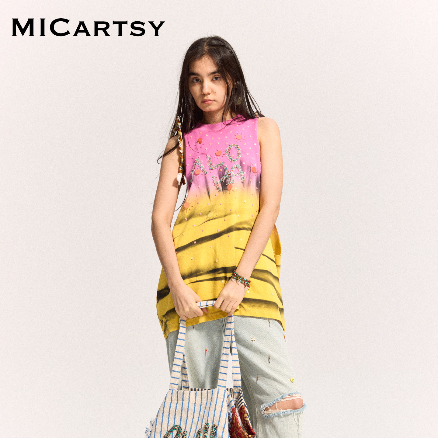 MICartsy春夏新款多巴胺渐变粉黄色手工钉珠ALOHA无袖背心T恤女