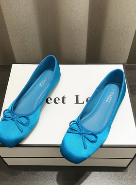 平底温柔晚晚鞋法式浅口单鞋女蓝色2026春秋新款锻面银色芭蕾舞鞋