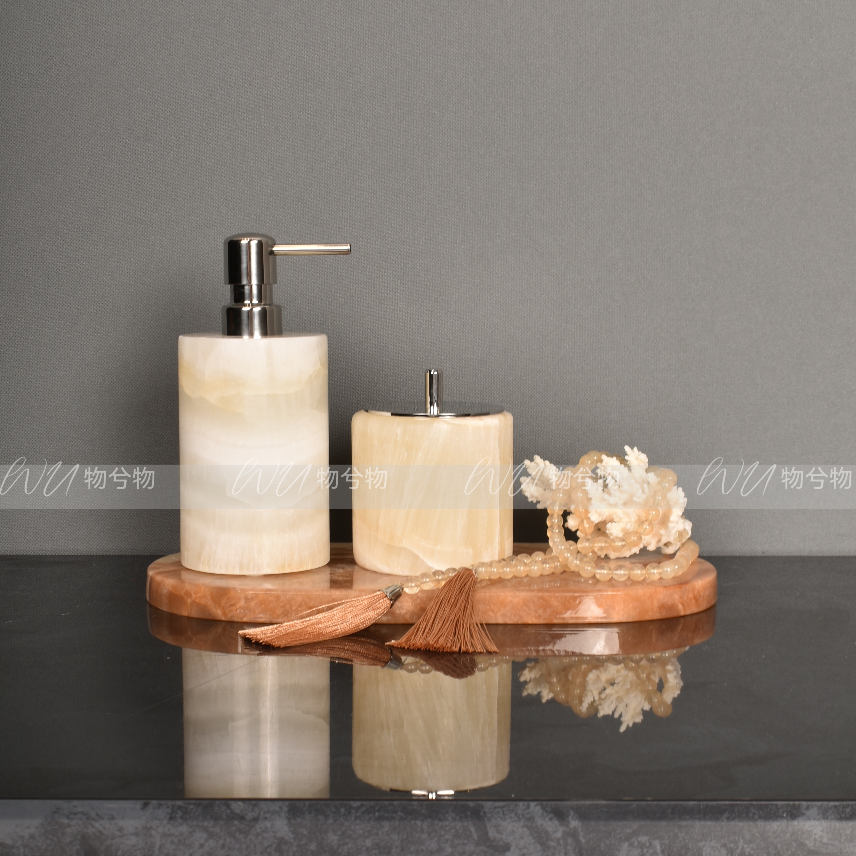 WU 物兮物 现代轻奢样板间卫生间台面摆件卫浴托盘香薰洗漱用品组