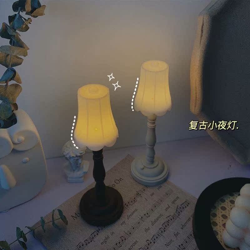 小夜灯宿舍床上用新款2021床灯夜晚老式台灯可爱欧式