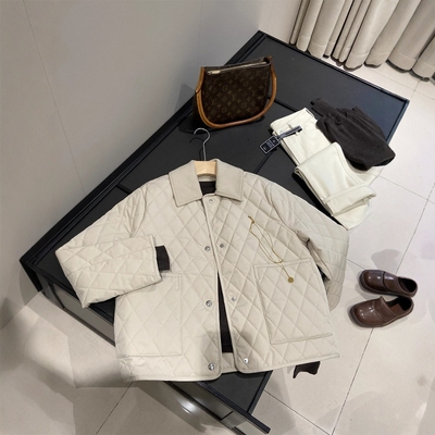 IN BLUE 木巨2W+！棉服天花版双面可穿羊毛领菱格绗缝女士外套