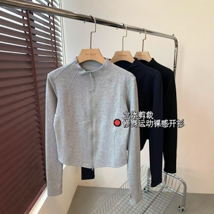 外套 双面织法运动裸感面料立领腰线立领拉链开衫 THEWOW 轻盈挺拔