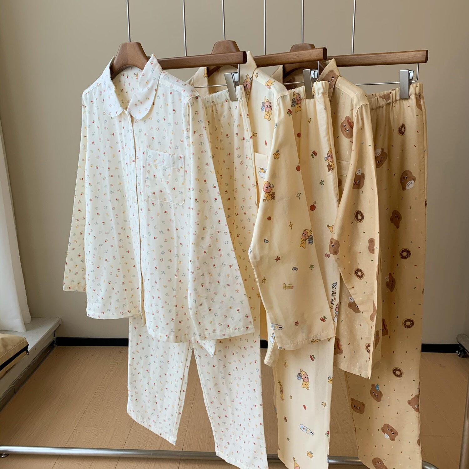 出日单~100软织双层棉纱纯棉娃娃领家居服套装全棉长袖睡衣睡裤女