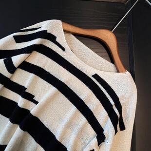 慵懒时髦男友风大毛衣宽松条纹衫 纸片人 女毛衣秋新 AMR